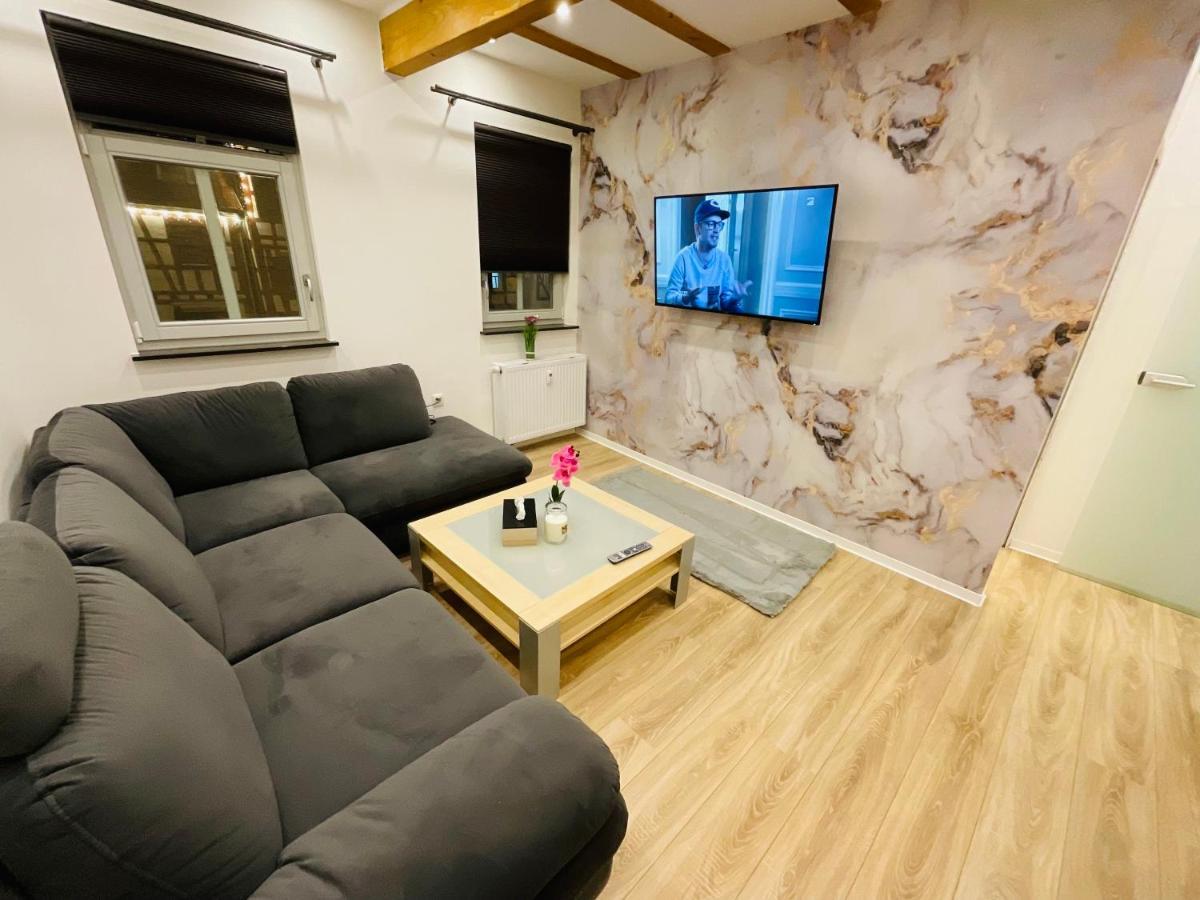 Best Central Apartment - Am Marktplatz - Up To 5 - Next To Frankfurt And Hanau - Coffee And Snacks - Netflix, Prime, Disney Nidderau 外观 照片