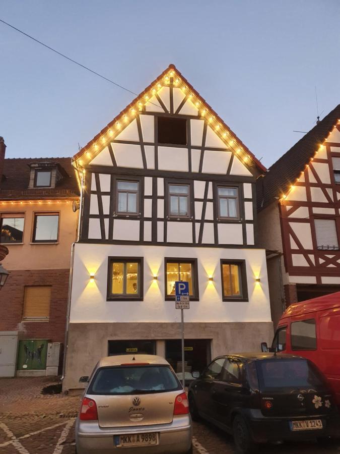 Best Central Apartment - Am Marktplatz - Up To 5 - Next To Frankfurt And Hanau - Coffee And Snacks - Netflix, Prime, Disney Nidderau 外观 照片