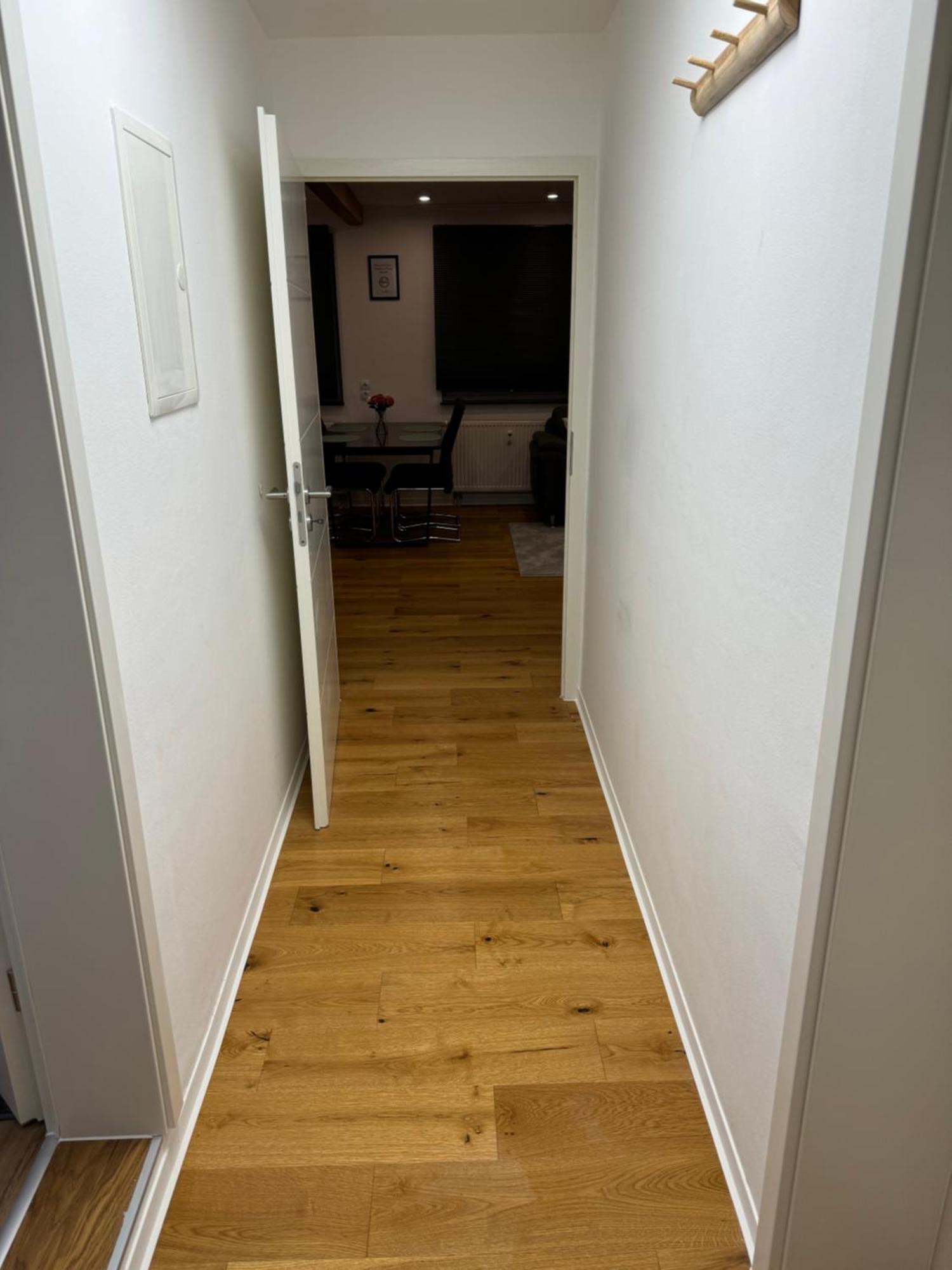 Best Central Apartment - Am Marktplatz - Up To 5 - Next To Frankfurt And Hanau - Coffee And Snacks - Netflix, Prime, Disney Nidderau 外观 照片